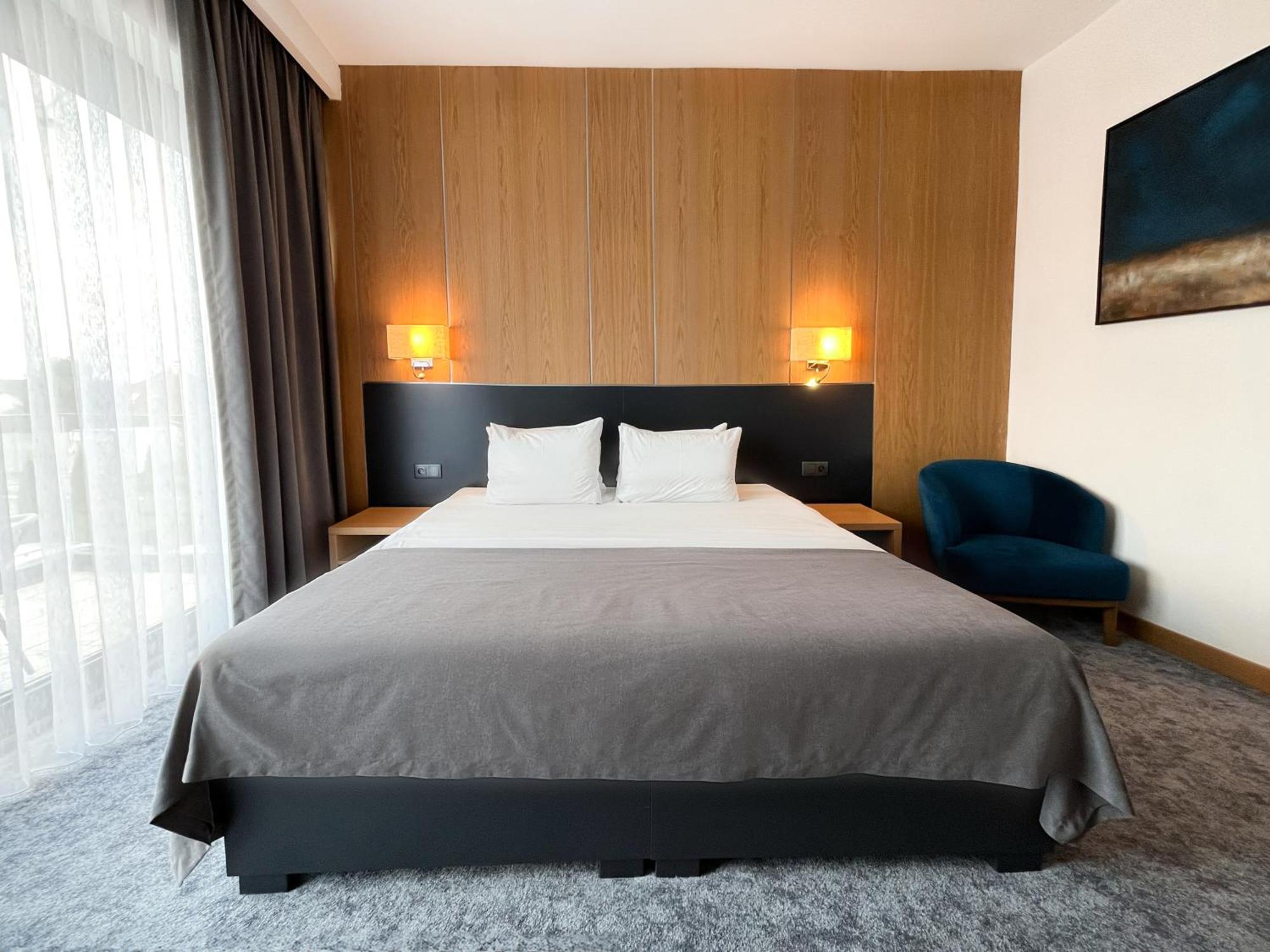 מלון Gazda Hotel&restaurant - Self Chek-in 3*