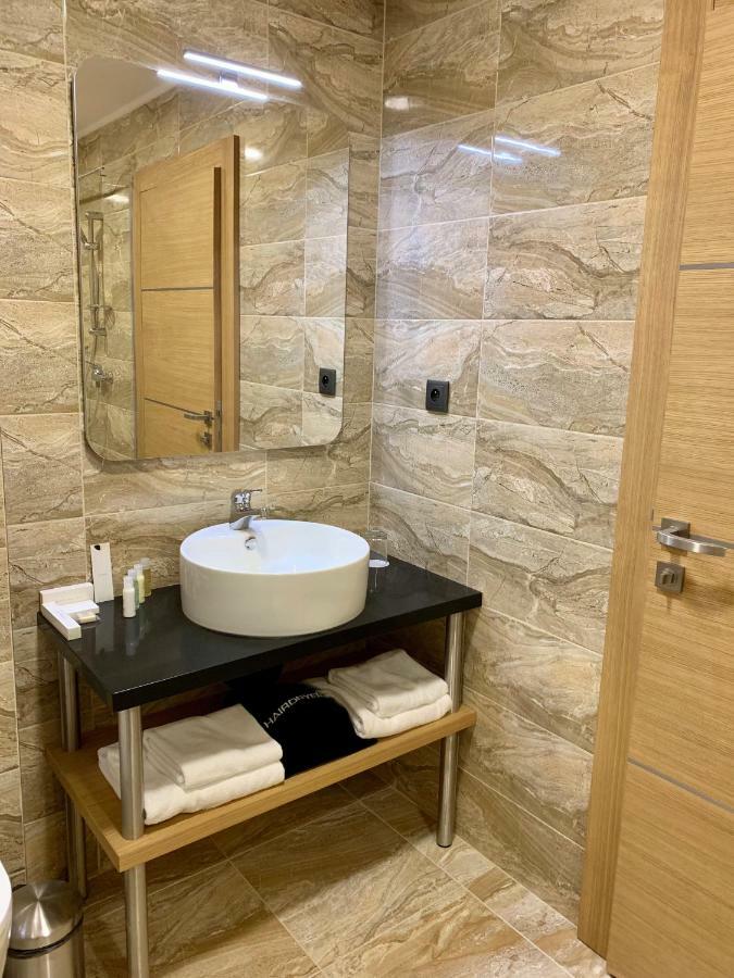 Gazda Hotel&restaurant - Self Chek-in 酒店
